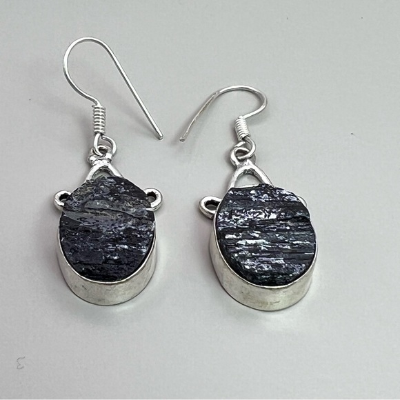 New Oval Raw Black Tourmaline Stone Silver Overlay Hook Earrings - Picture 3 of 4